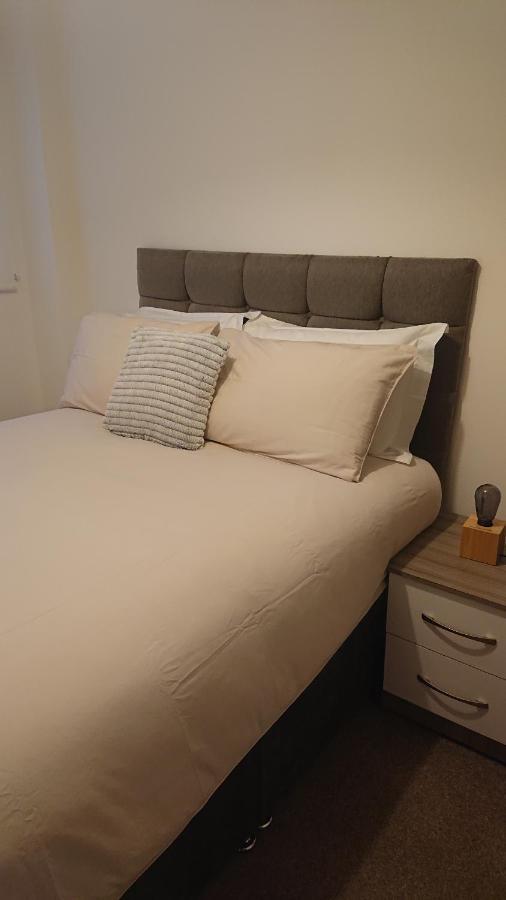 Bright, Nice Interior, Close To The City, 2 Bedroom Apartment Londra Exterior foto